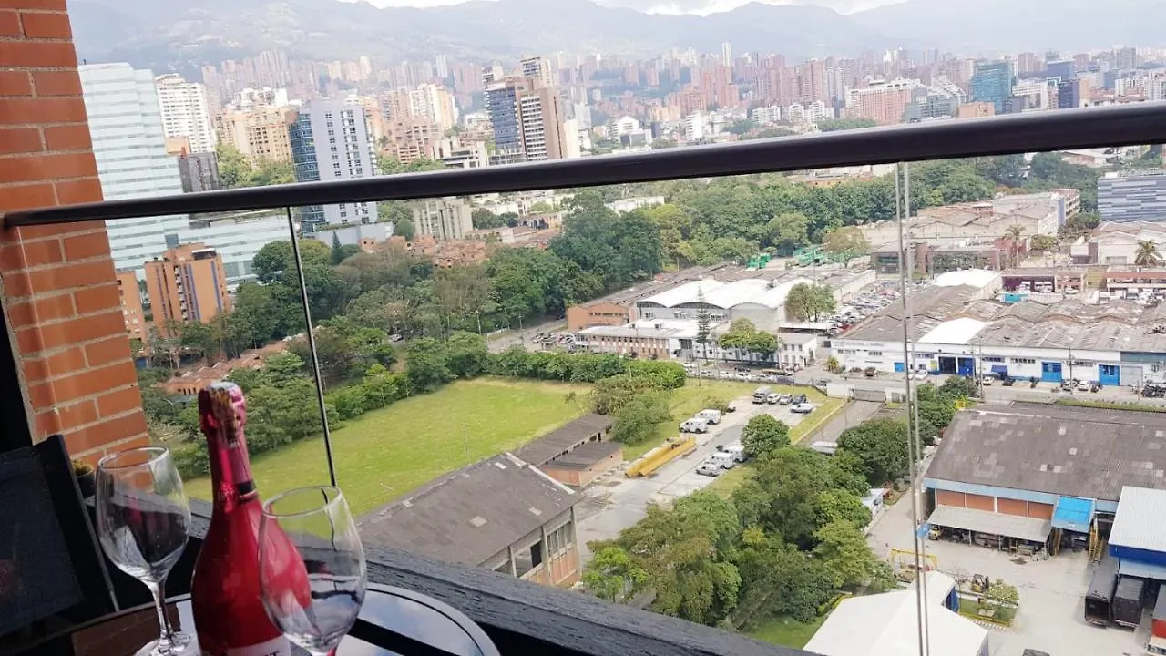 Habitacion Privada En Hermoso Apartamento En El Poblado-Ciudad Del Rio 메딜린 콜롬비아