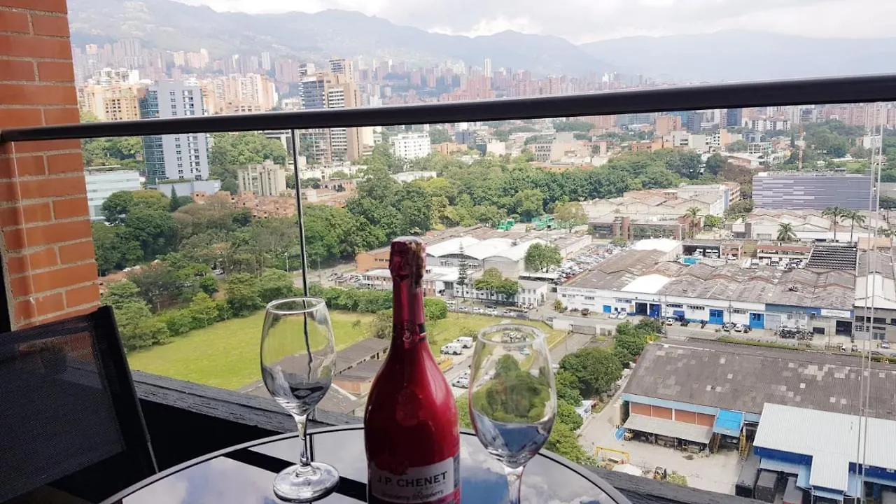Habitacion Privada En Hermoso Apartamento En El Poblado-Ciudad Del Rio location